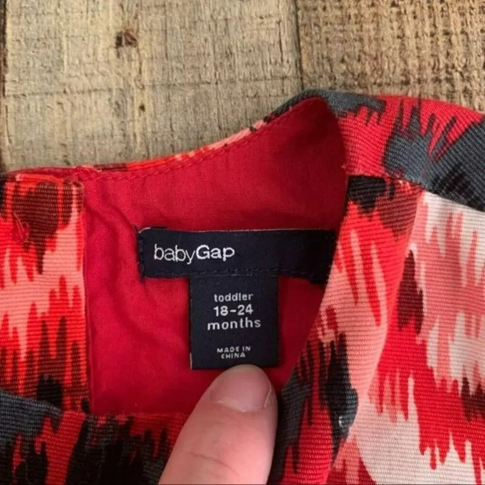 Gap Baby Girl Size 18-24M Dress In Red And Black Flowers